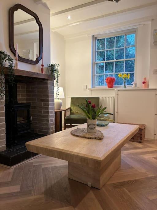 Rosie Cottage Ashbourne  Buitenkant foto